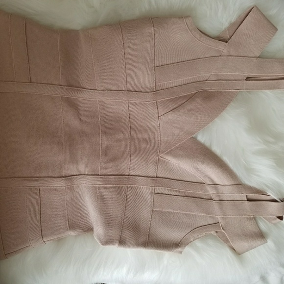 Last Small•Cold Shoulder Midi Bandage Dress Nude - Picture 5 of 6